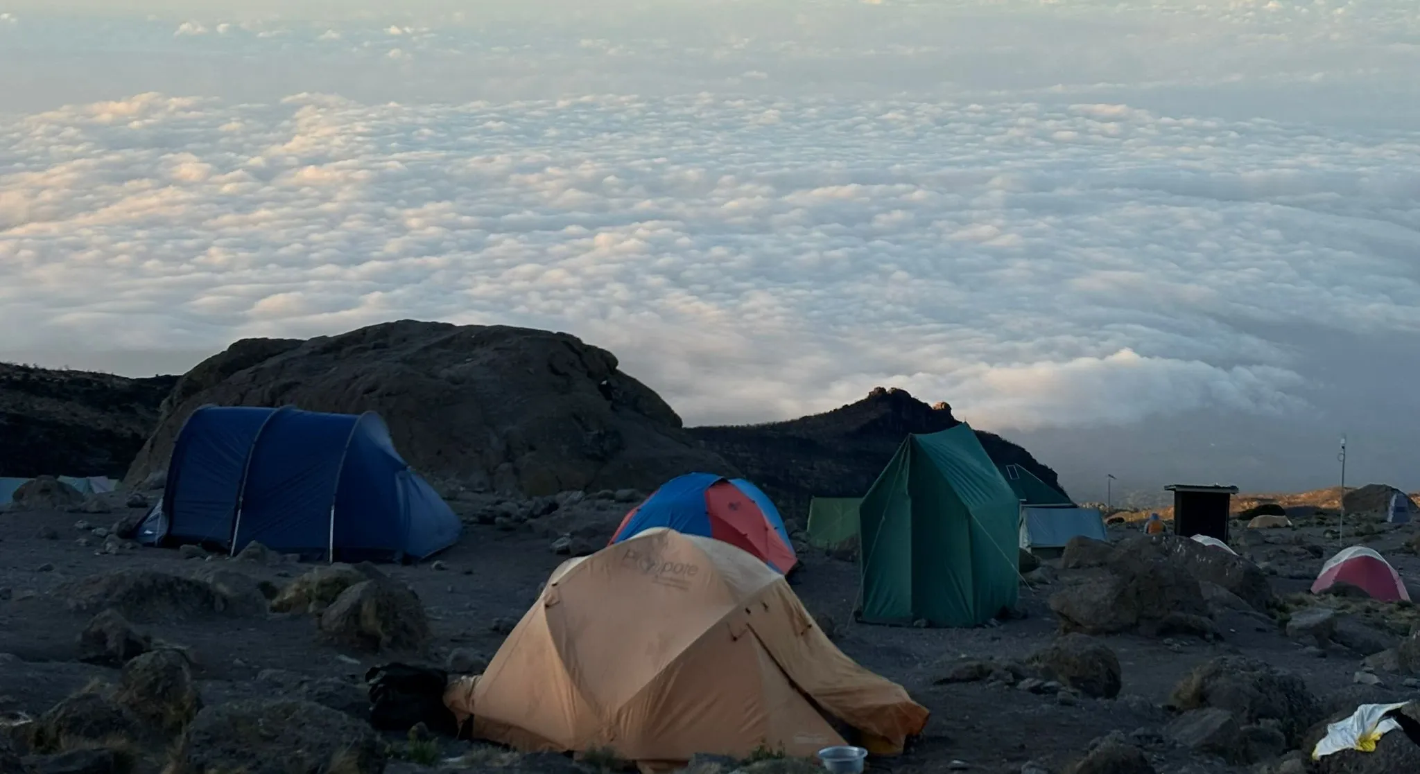Tents camping accommodation mount Kilimanjaro